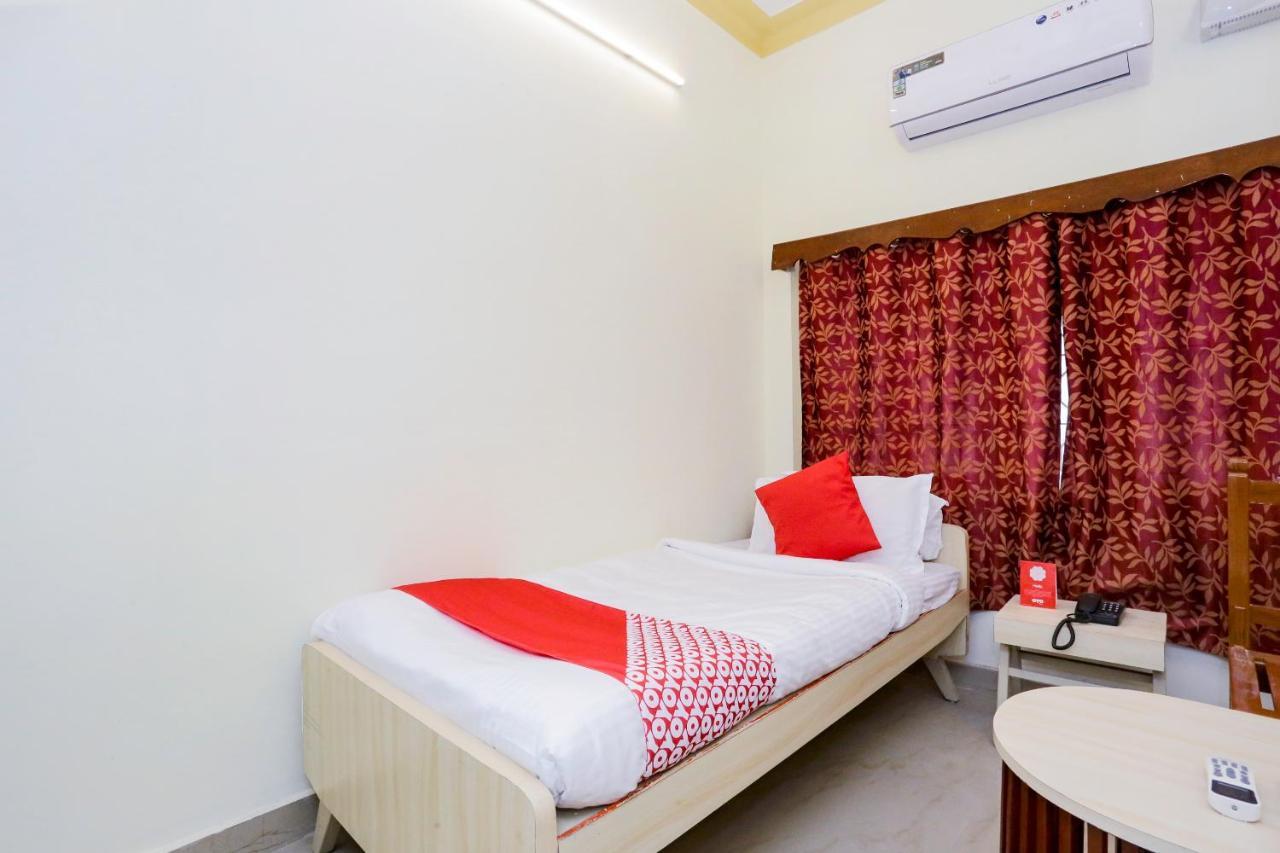 Oyo 18627 Hotel Mithila Salem Exterior photo